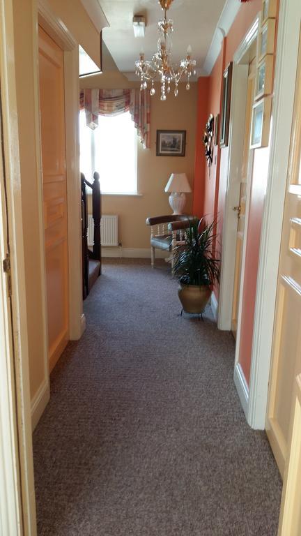 Abacus Guesthouse Голуэй Экстерьер фото