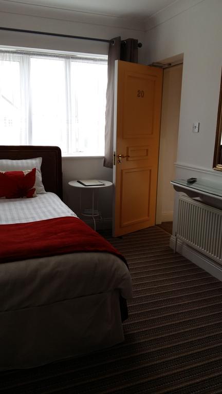 Abacus Guesthouse Голуэй Экстерьер фото